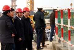 图片新闻：新洪城大市场建设动态（三）——日夜兼程 加快建设步伐