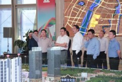 时任南昌市副市长凌卫：新洪城大市场提升城市形象和生活品质