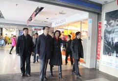 招商昆仑、招商地产领导莅临洪大集团参观考察