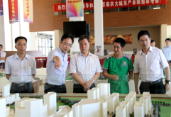 广州白马服装市场赖秋收董事长一行莅临我司考察