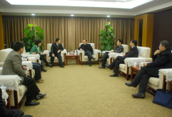 董事长刘如强与工行行长倪百祥共探企业发展之路