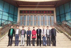 近日，宜春市委常委、统战部部长钱薇、市政府副市长黄建军及市委统战部副部长、市工商联党组书记刘锋，市商务局副局长周军、市工商联秘书长何征等一行来到新洪城大市场参观考察。董事长刘如强热情陪同接待。