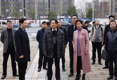 近日，华夏银行南昌分行党委书记廖卫东携分行首席风险官张民力、分行副行长陈清、分行副行长刘勤一行来到洪大集团调研指导工作.