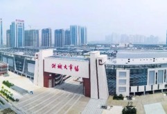 毫无疑问，这些土地的成功摘牌，对洪大后续的持续健康发展，对洪大探索和引入新的战略合作模式，对完善新市场功能配套，