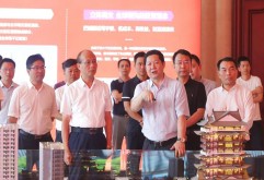 9月6日，原省委常委、市委书记吴晓军深入新洪城大市场，专题调研市场搬迁及运营情况