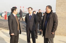 东湖区委书记刘闯指导新洪城大市场项目