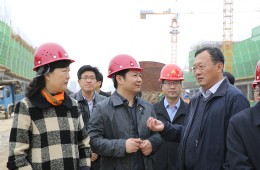 市委常委、市委秘书长郭毅指导新洪城大市场