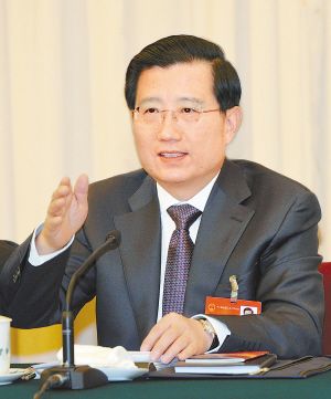 以实际行动贯彻落实“四个强起来”讲话精神