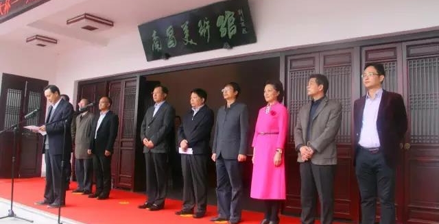 “洪大杯——兴家风、淳民风、正社风”书画大赛获奖作品展在南昌美术馆开展